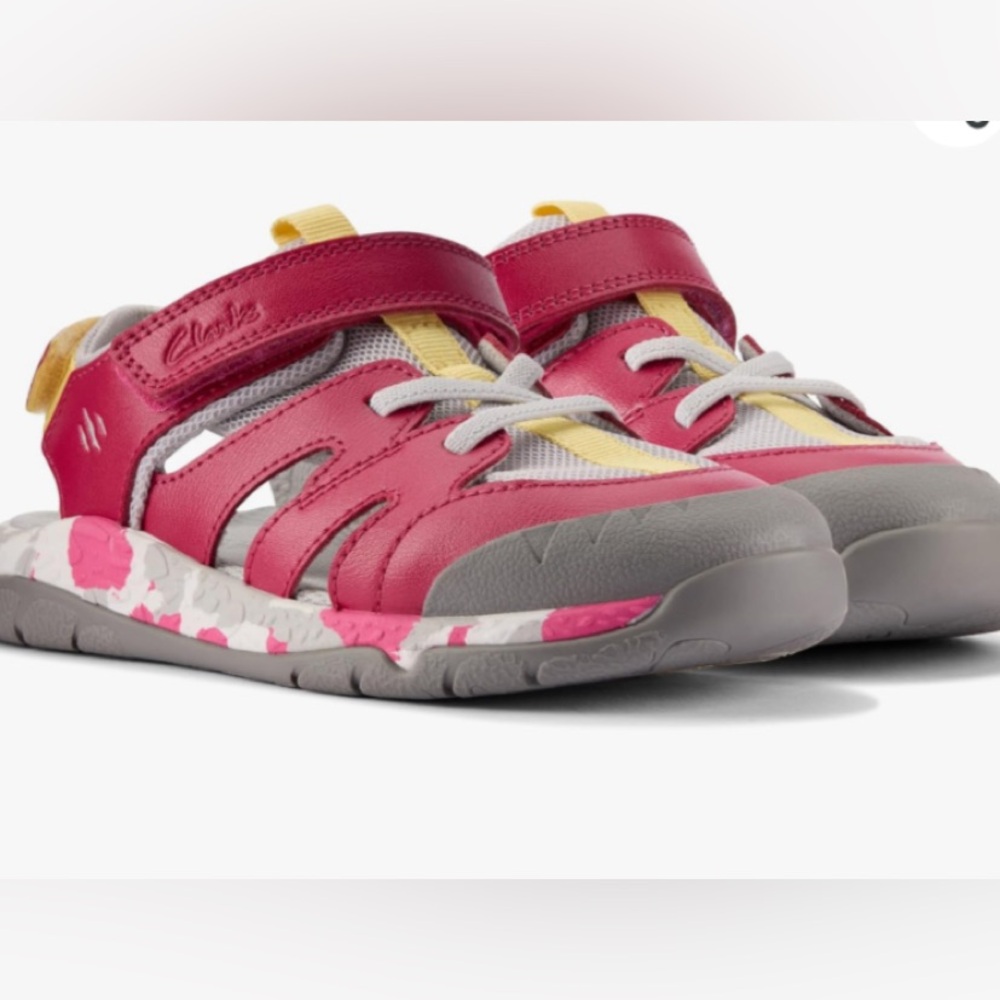 New  Clarks Kids pink and Gray Sandals size 11.5
